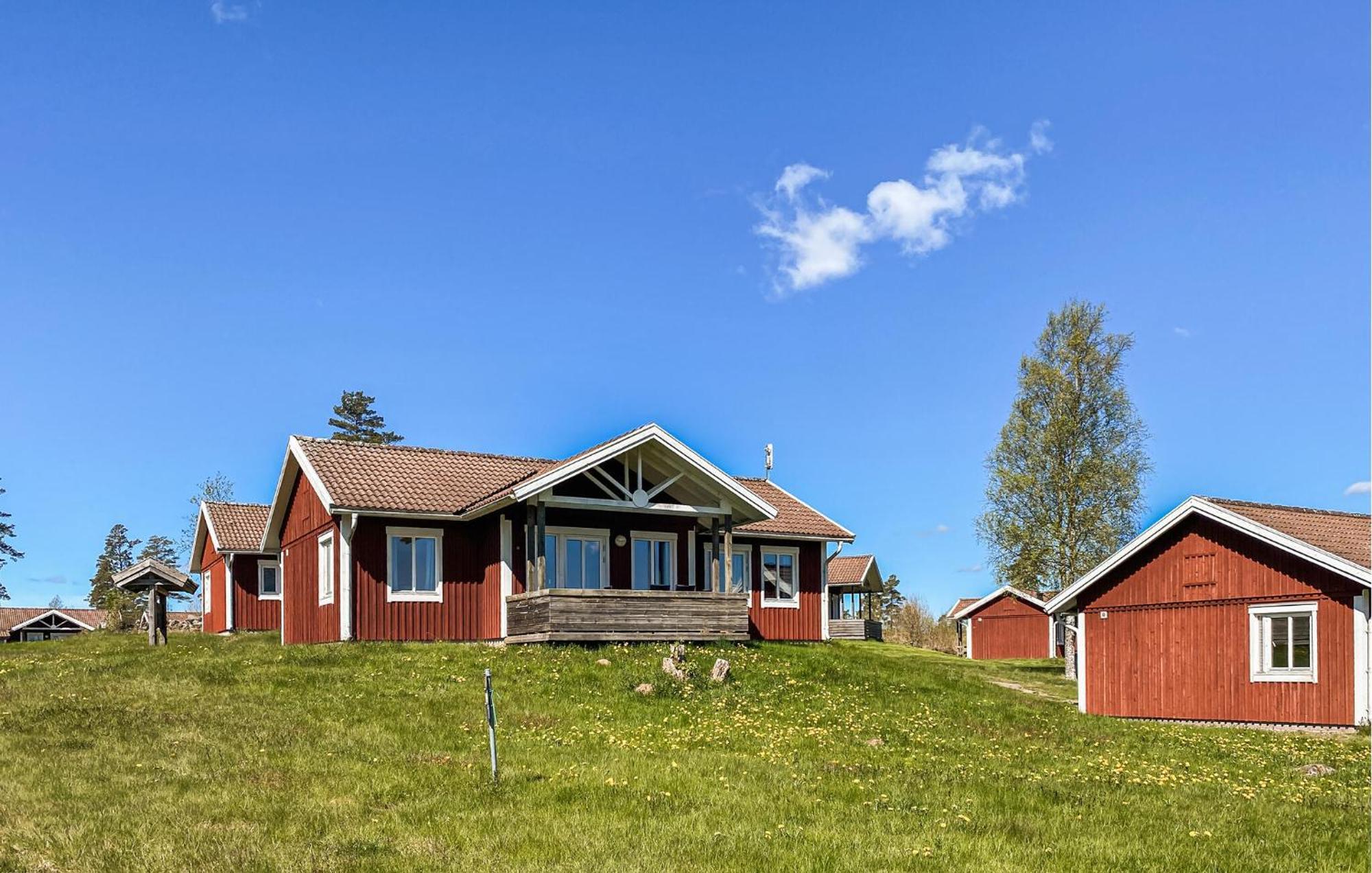 Nice Home In Hok-Joenkoeping-Skillingaryd With Wifi Svenstorp  Bagian luar foto